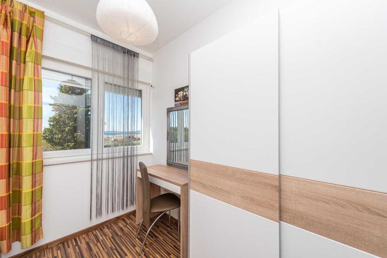 Antonio Apartments Sukošan Екстериор снимка